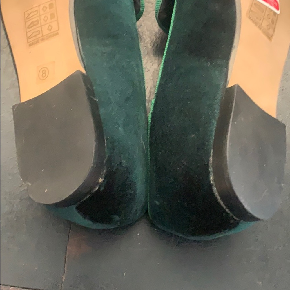 NWT Vintage Havana Sue Hunter Green Velvet flats - Picture 15 of 16